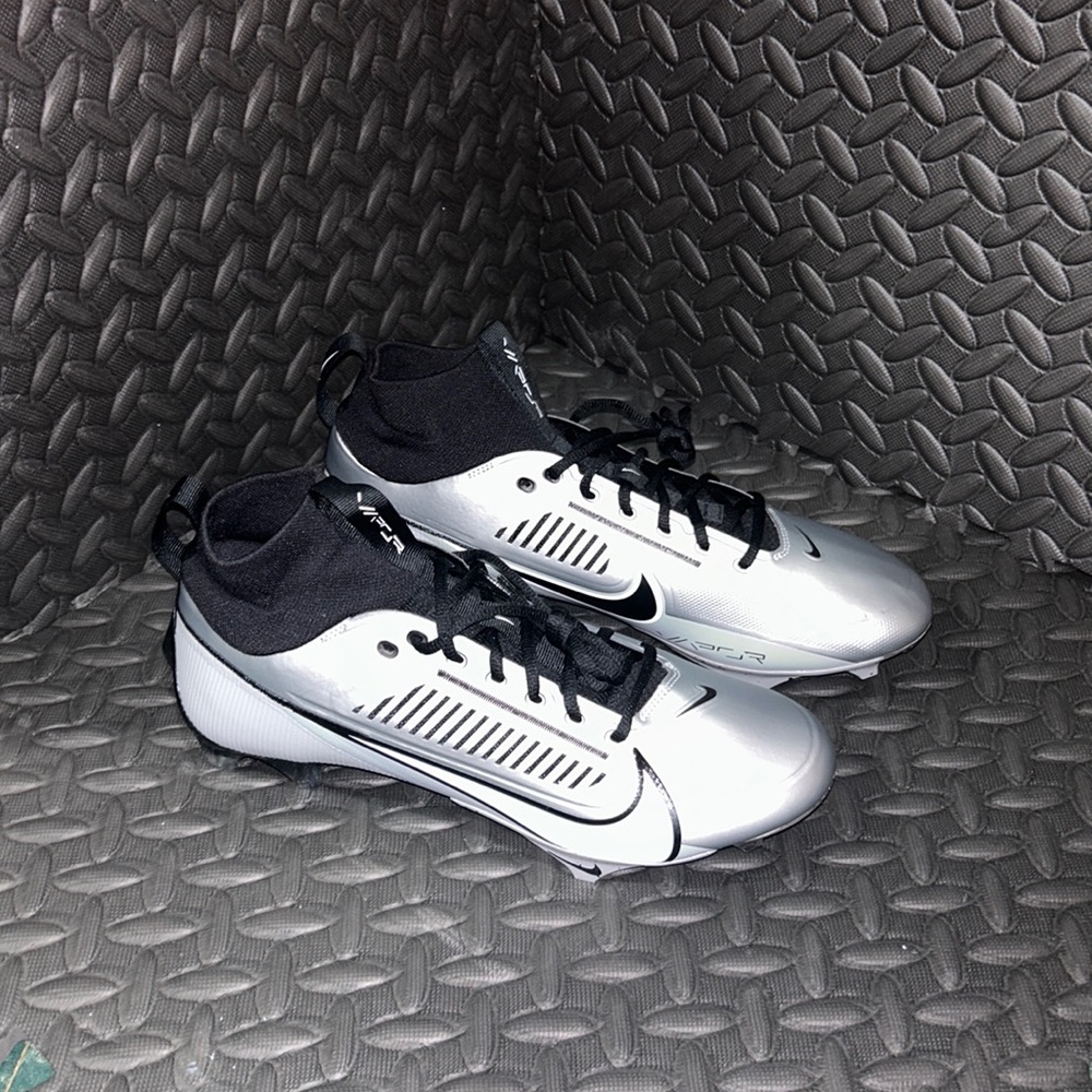 Nike Vapor Edge Pro 360 2 Football Cleats